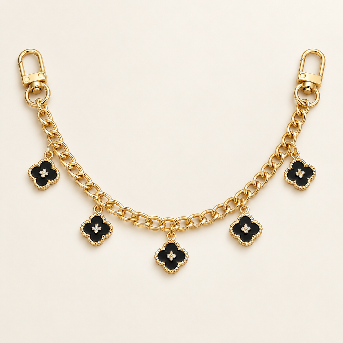 The Noir Clover Chain